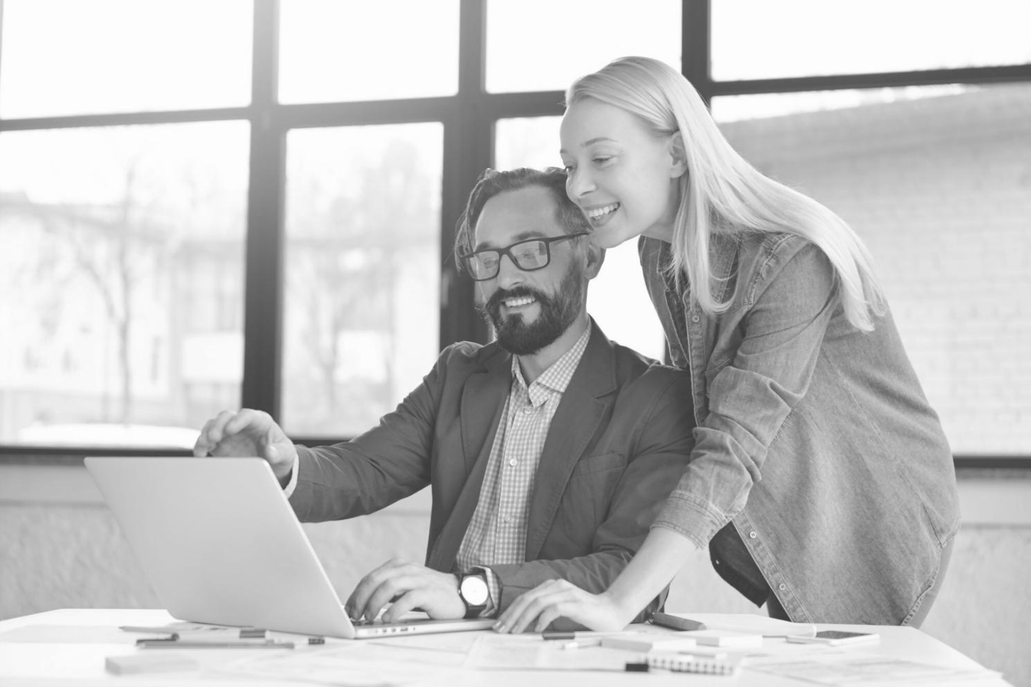 Moderne Finanzanalyse Arbeitsplatz